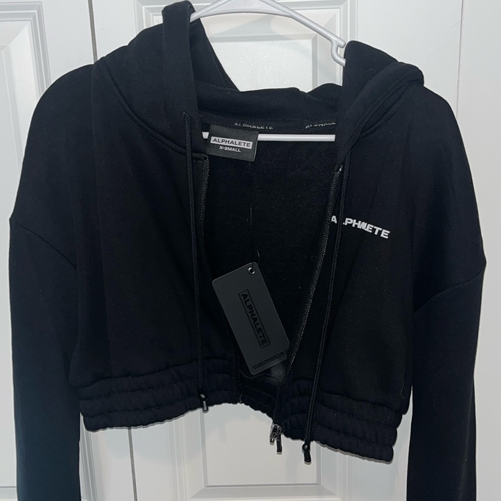 Black zip-up cropped alphalete hoodie size XS